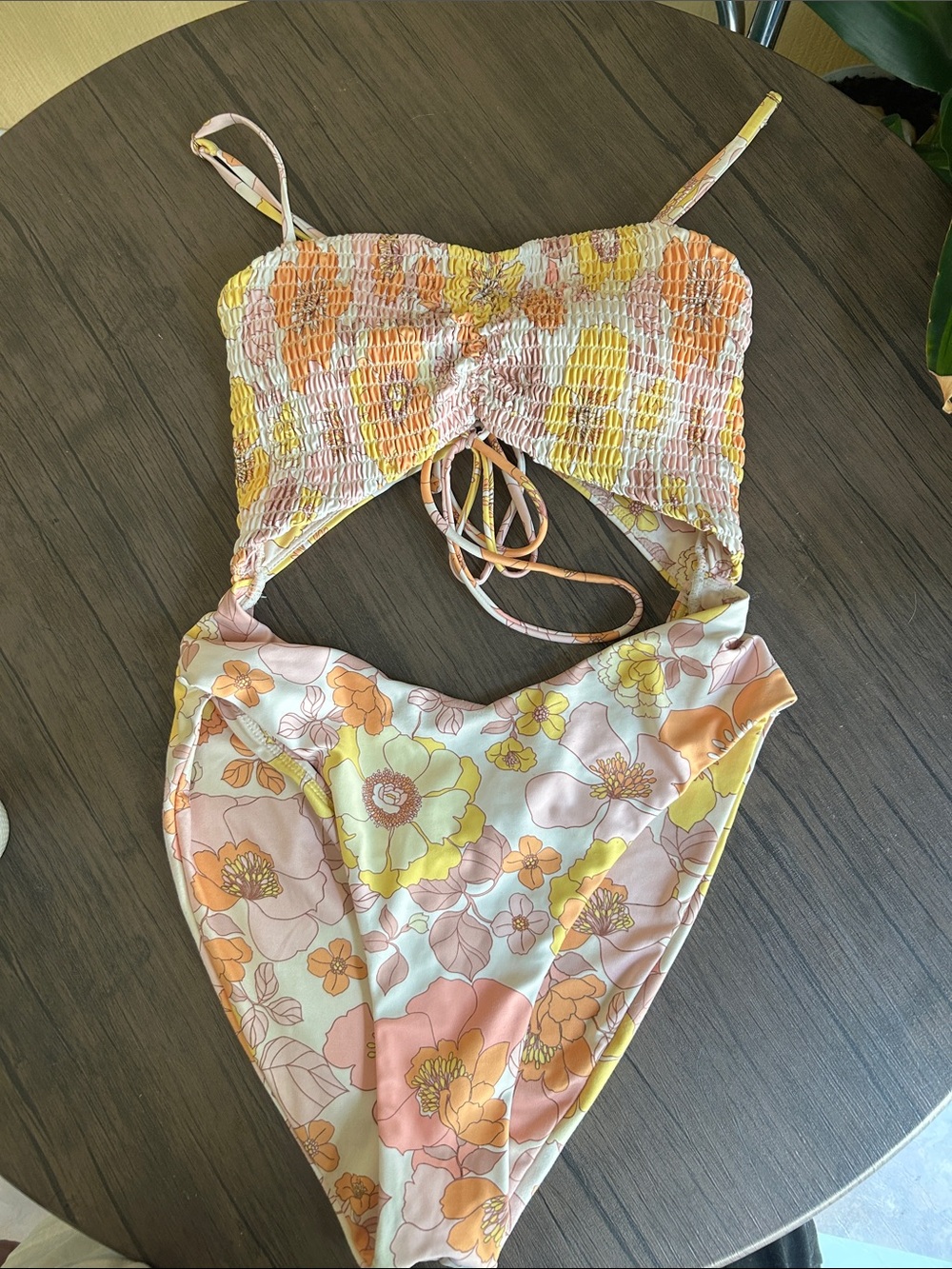 Foral One-Piece Swimsuit in peach & Yellow